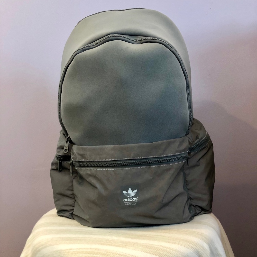 Adidas Backpack - Picture 2 of 6
